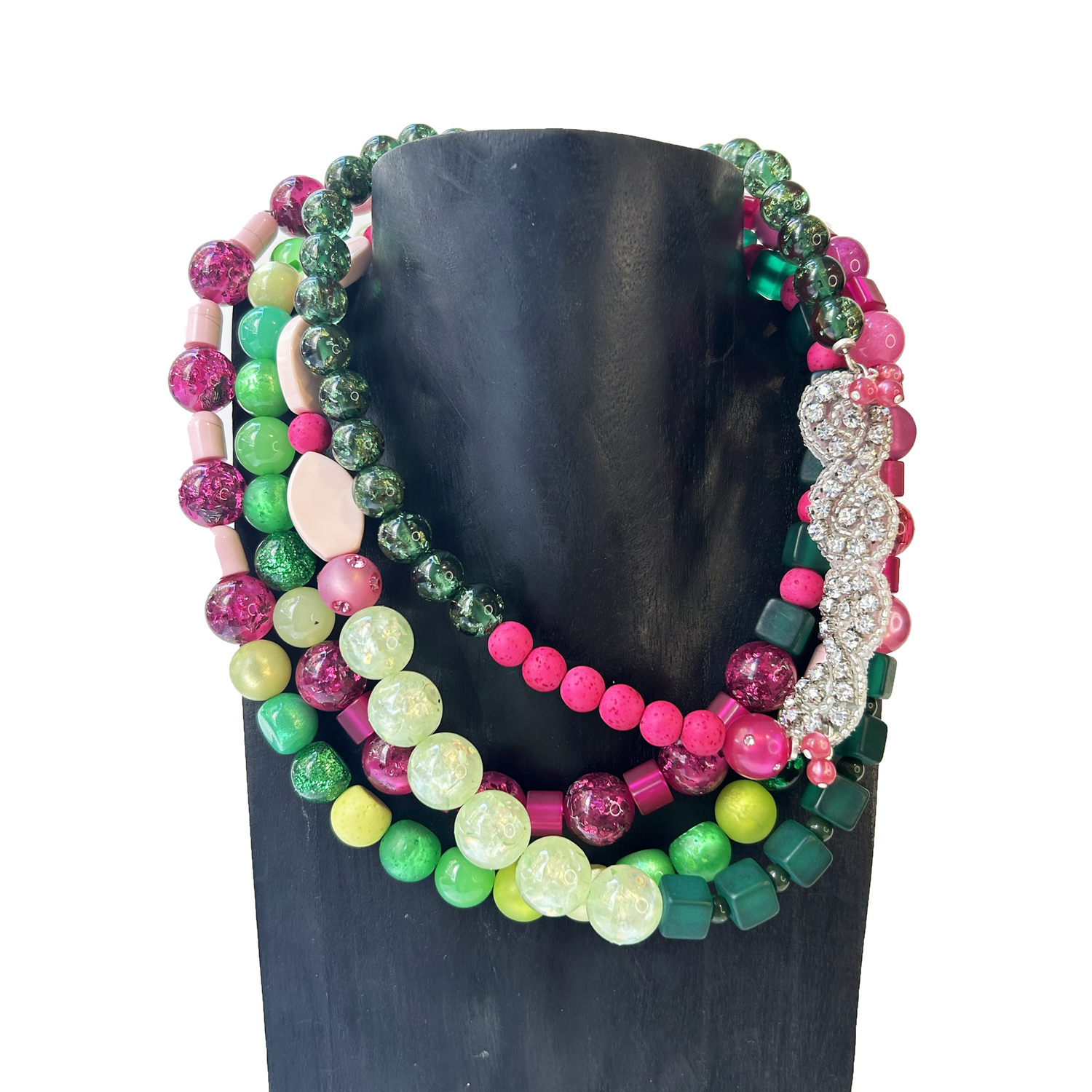 collar fucsia verde