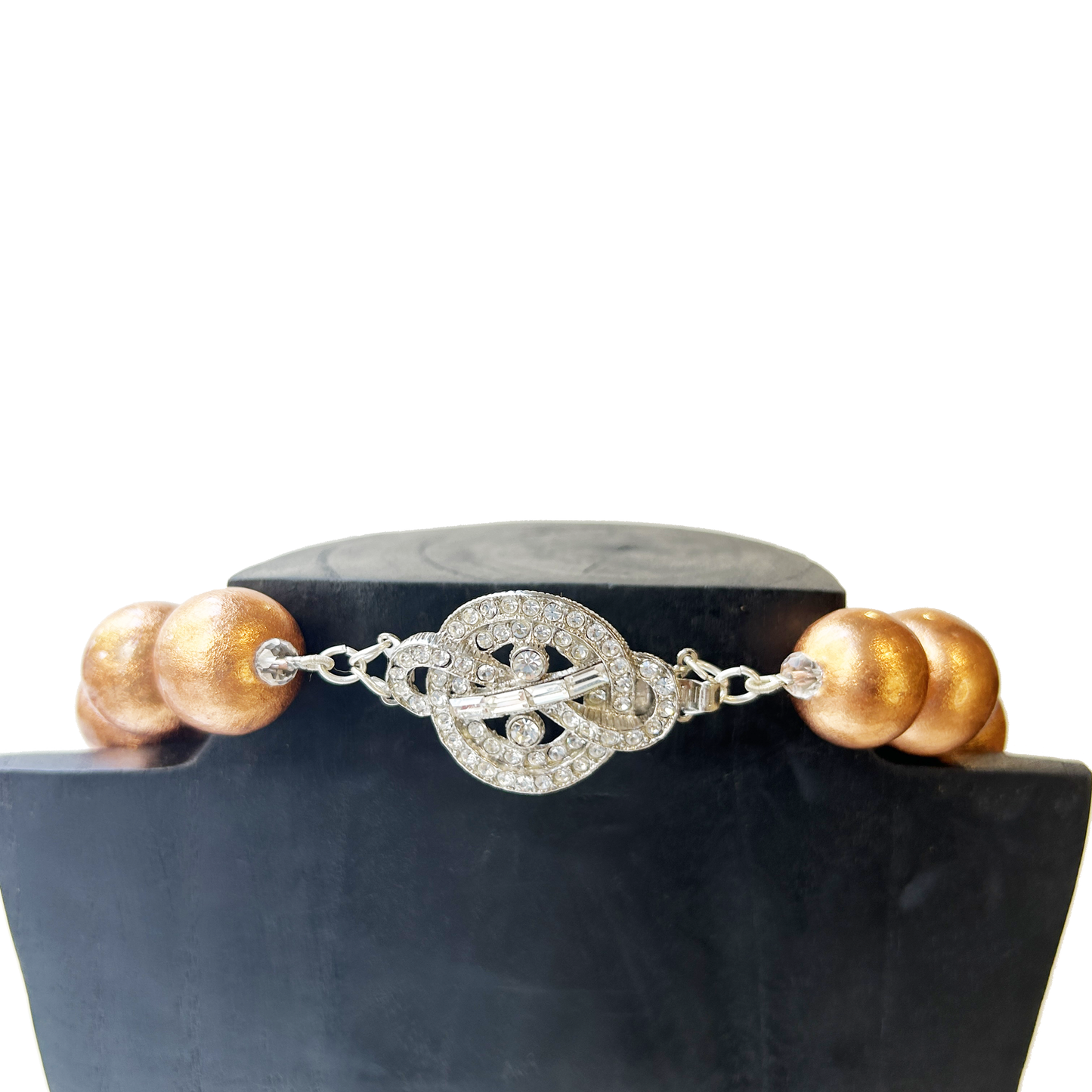 Collar rose transparente y nacar