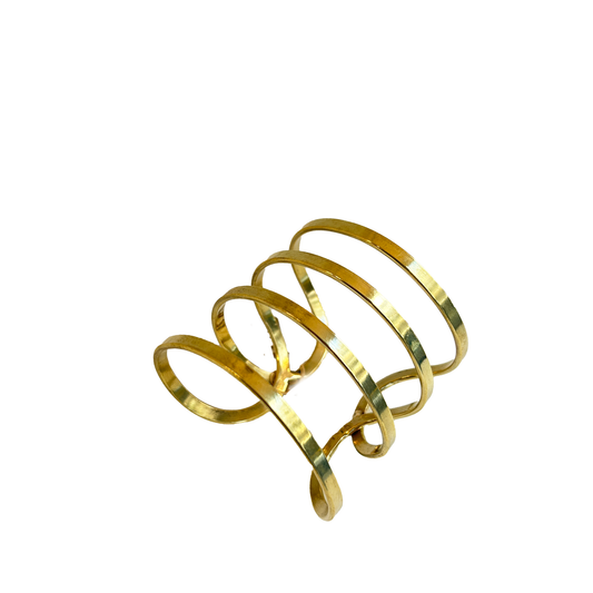 pulsera dorada de bronce