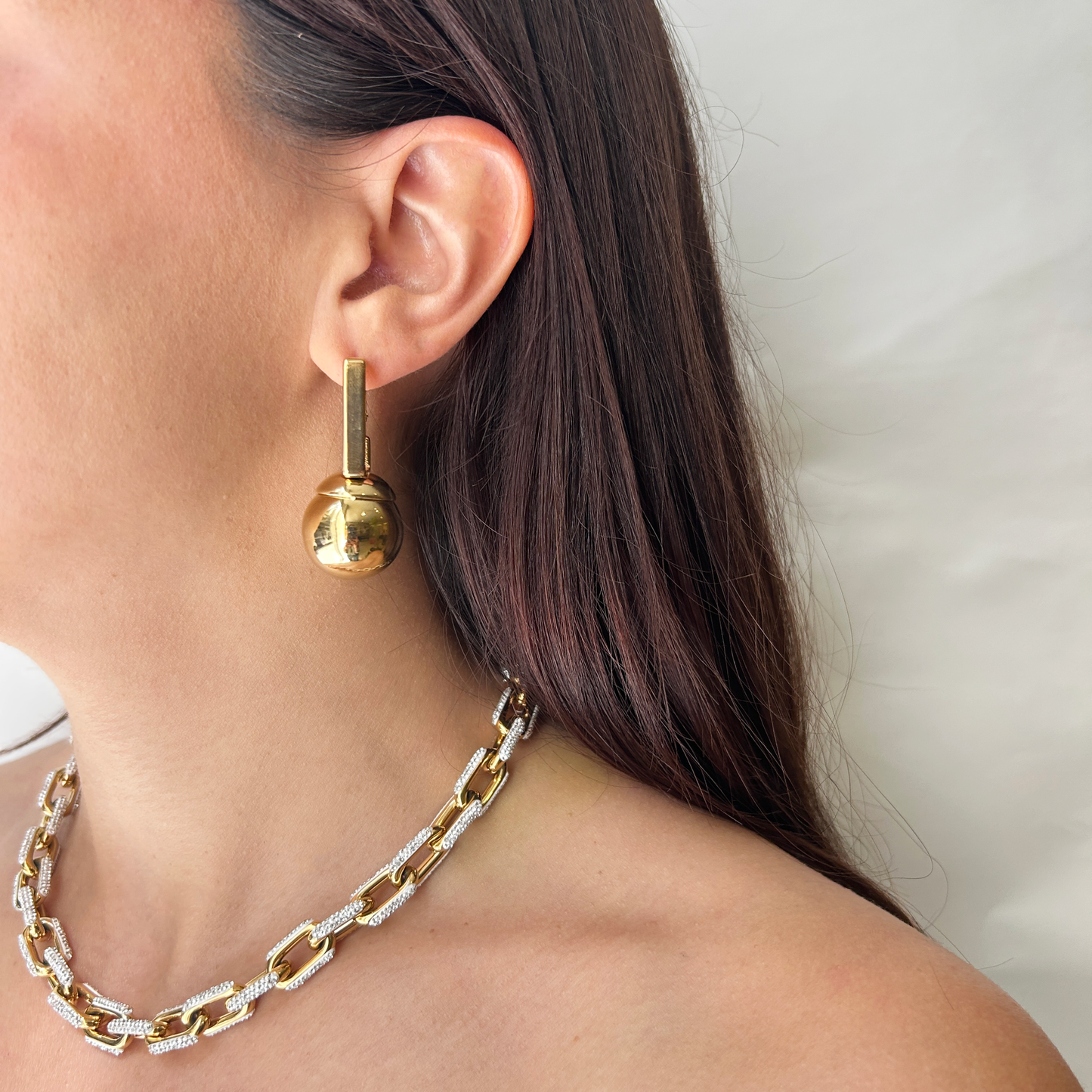 Argollas rectangulares con esfera