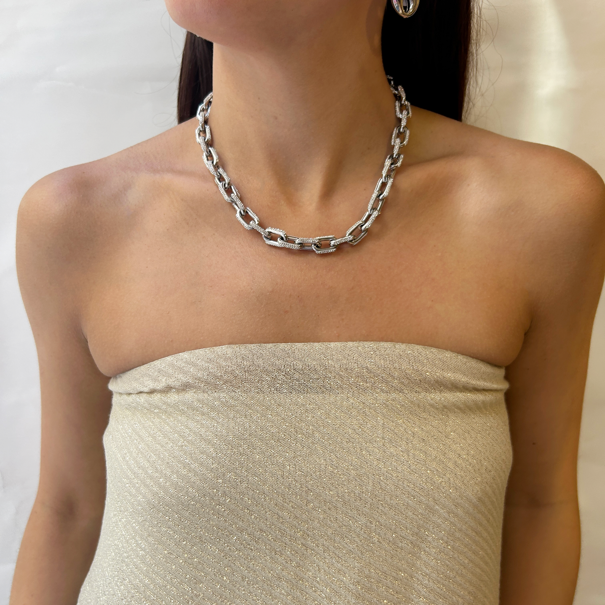 collar corto de candena 