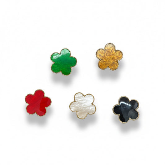 broche flor de resina 