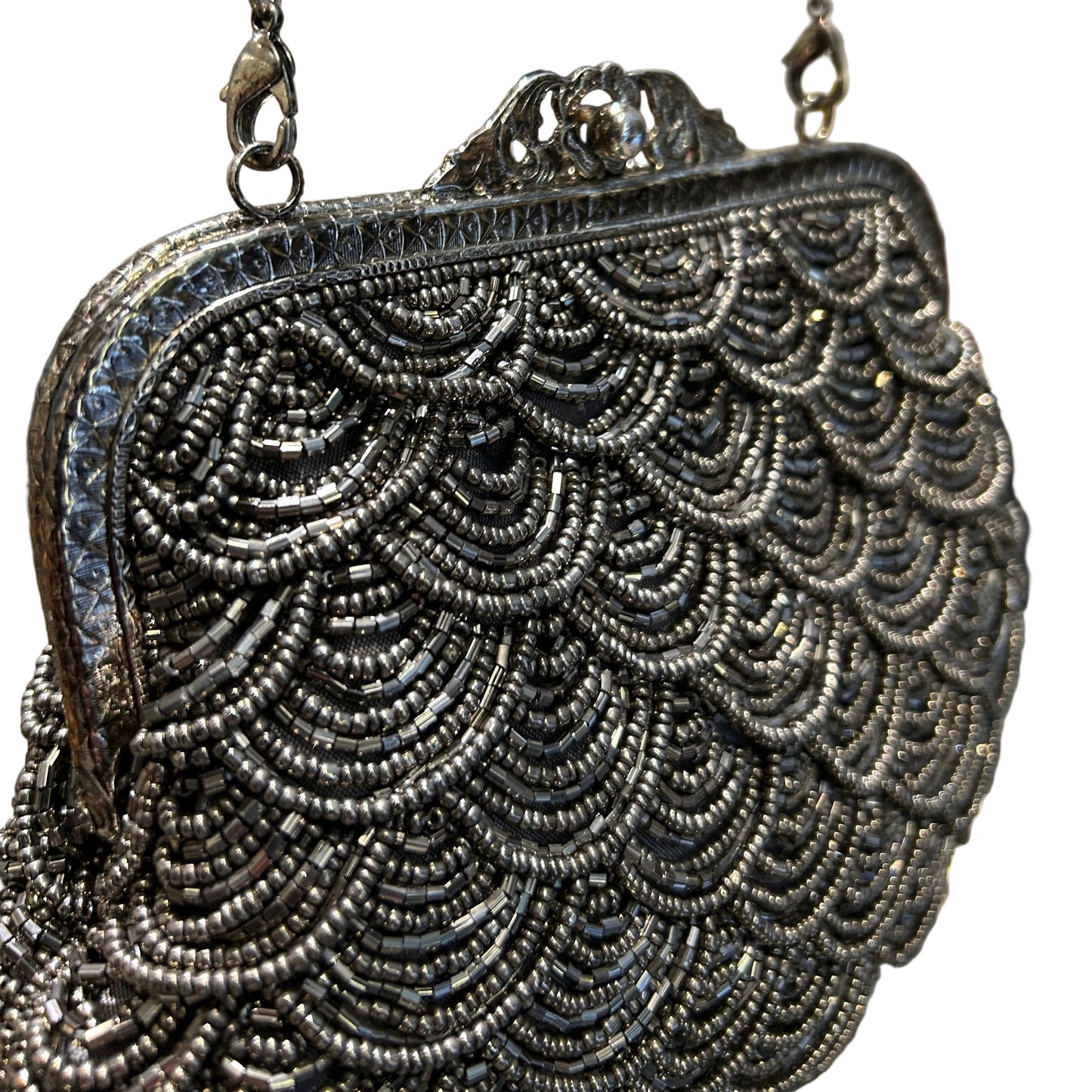 Bolso bordado mostacillas peltre