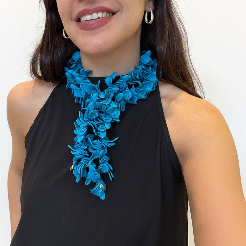 Collar mil formas pétalos