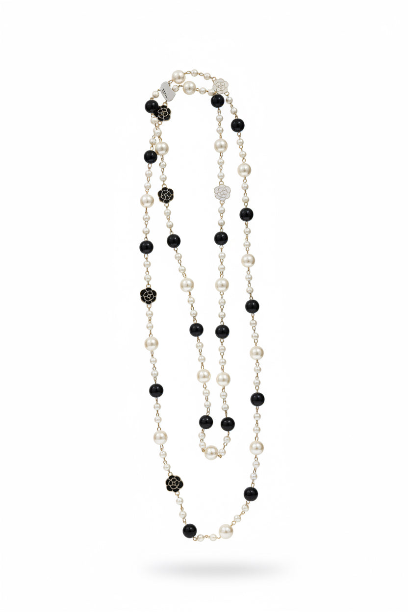 collar largo de perlas