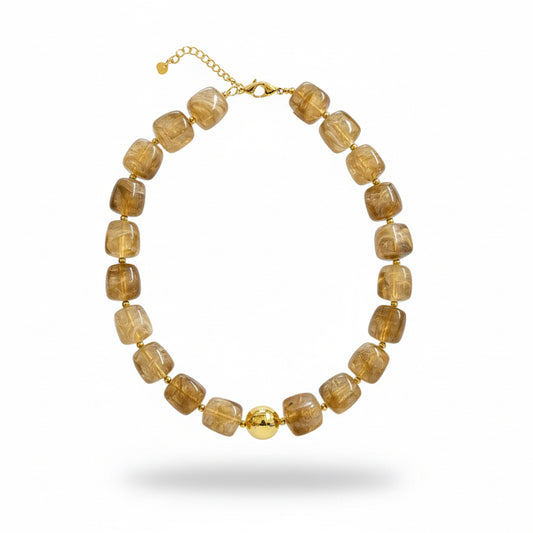 collar corto de resina beige 