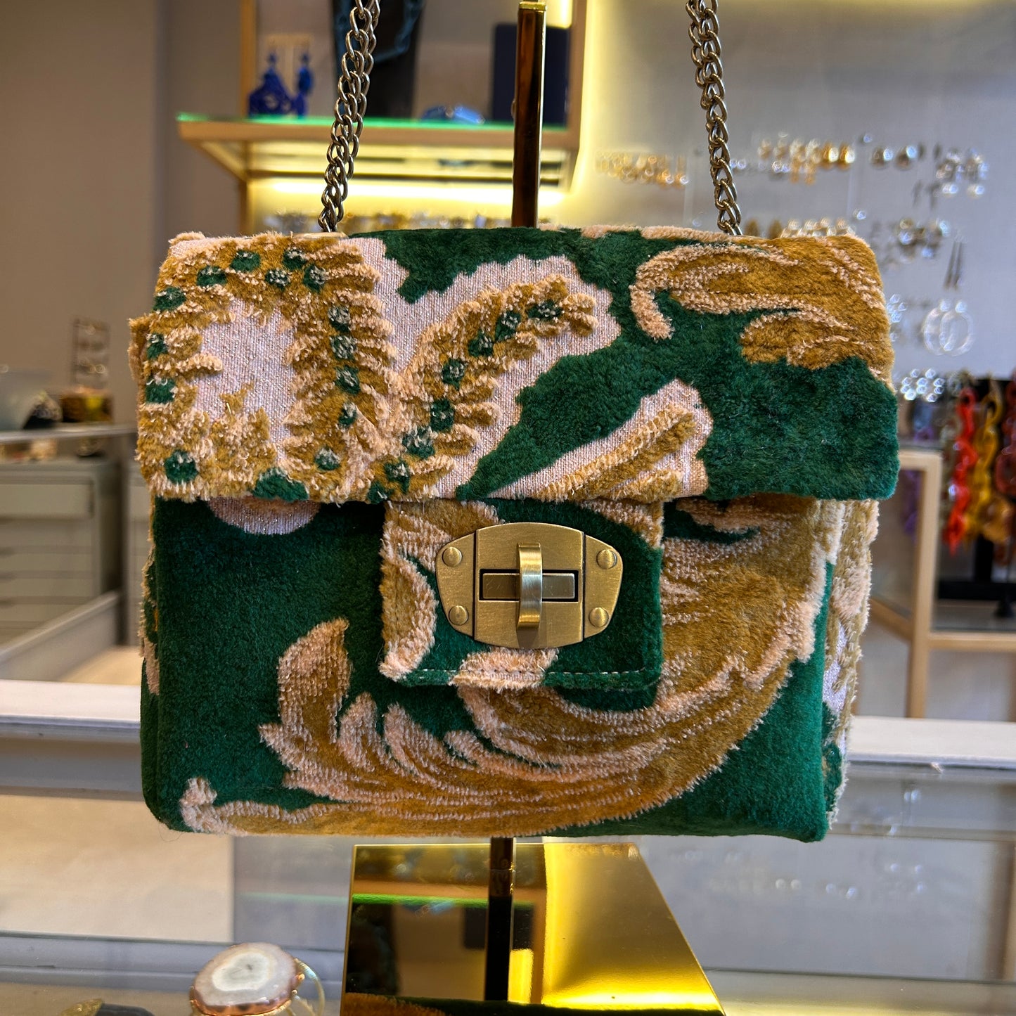 Bolso terciopelo tapiz verde y marron