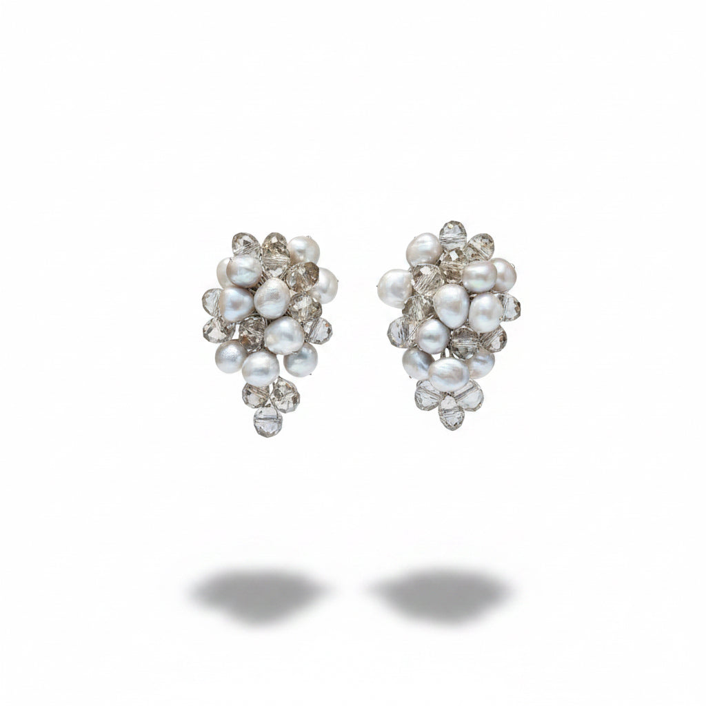 Aros perla gris y cristal humo