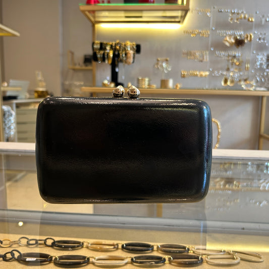 Clutch negro  brillante