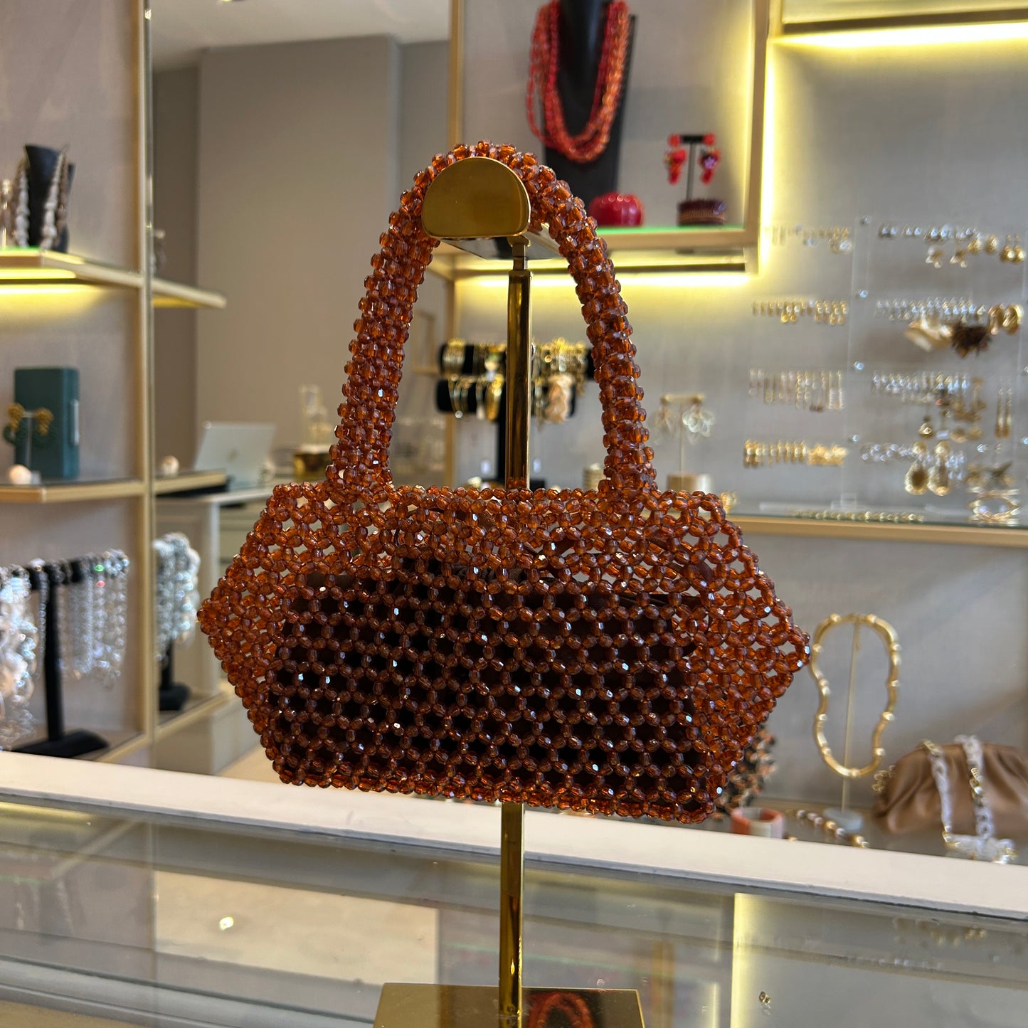 Bolso tramado de resina