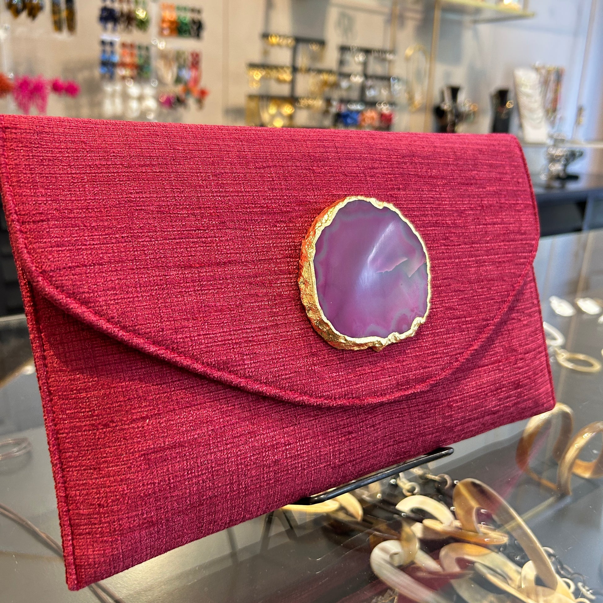 sobre con agata fucsia 