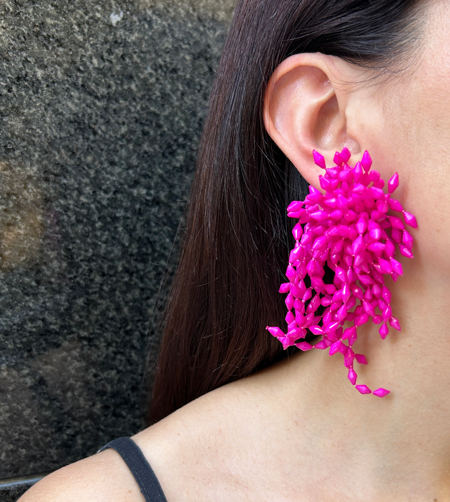 Aros de resina con volumen largo