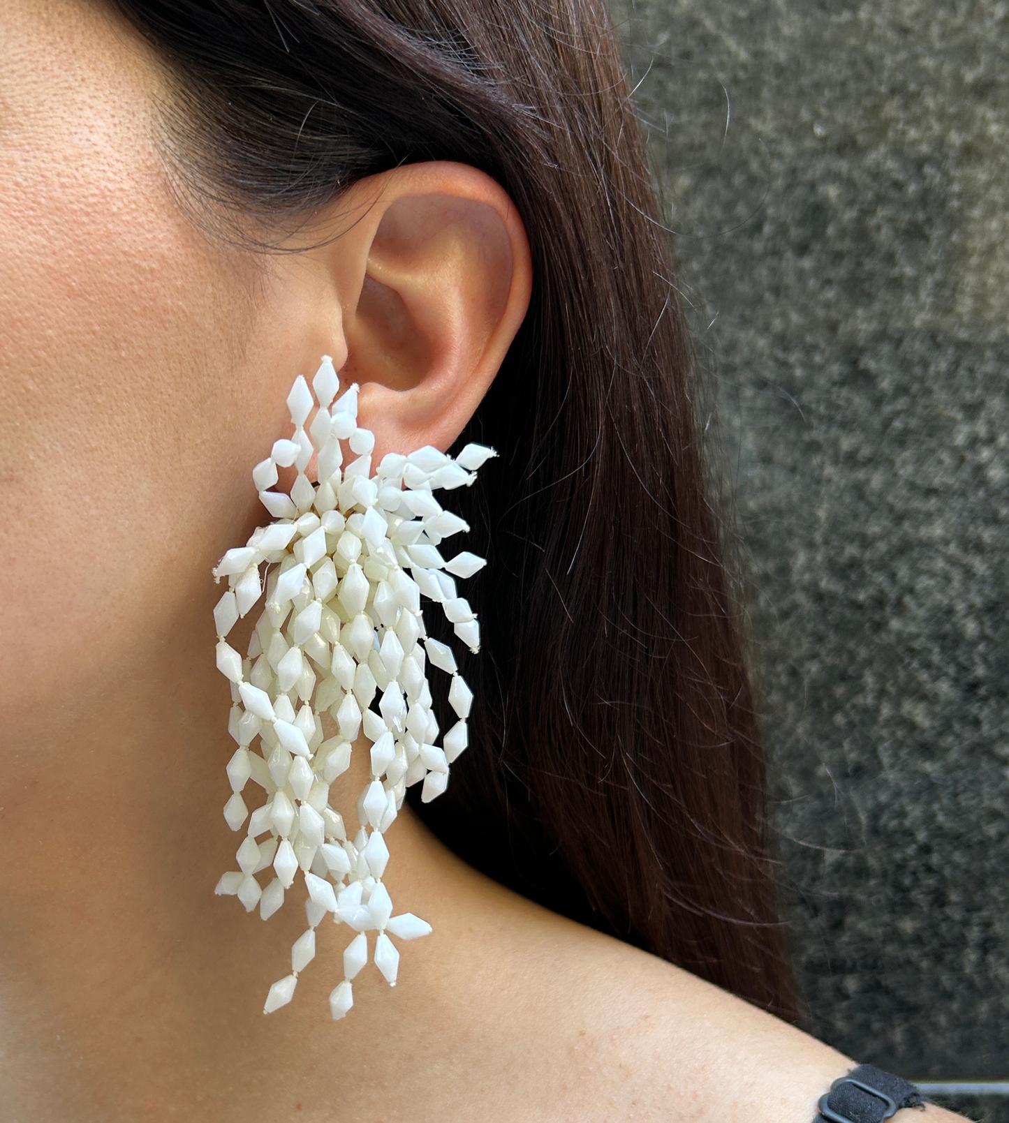 Aros de resina con volumen largo