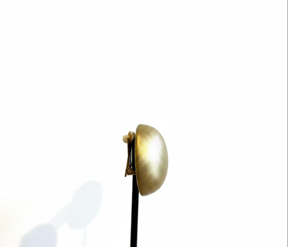 Aros media pastilla dorado