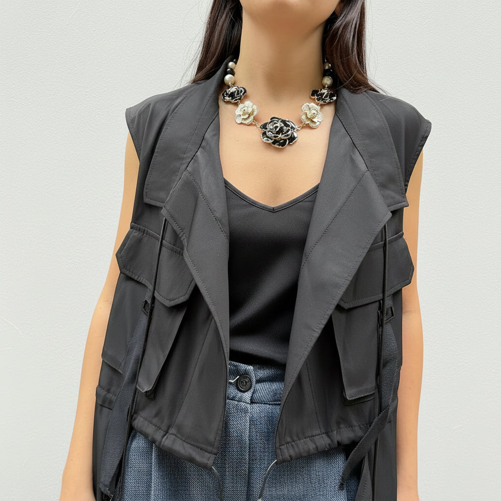 Collar camelias y perlas