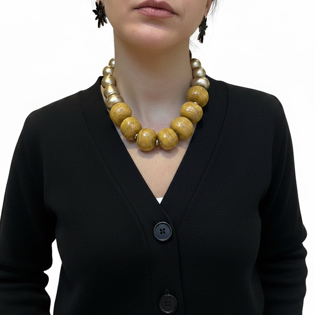 Collar mostaza y dorado