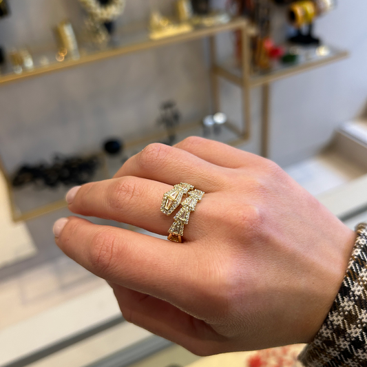 Anillo serpiente de zirconia