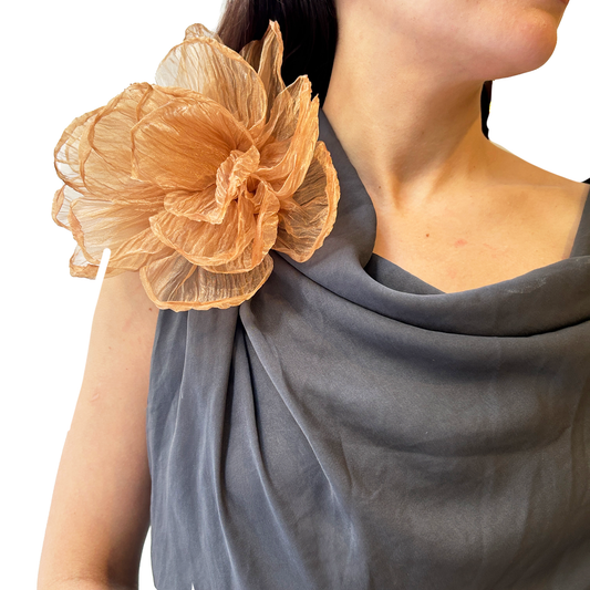 Broche  flor organza grande