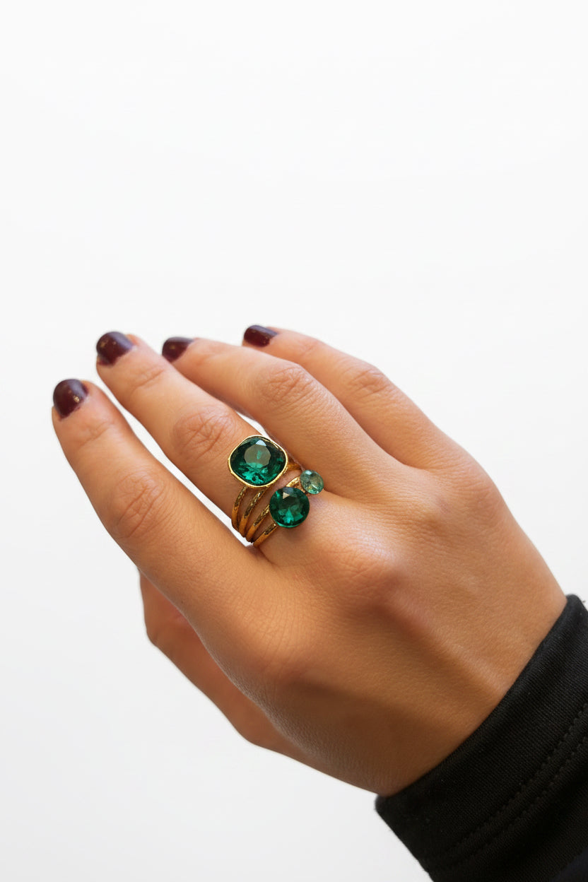 Anillo triple cristal verde