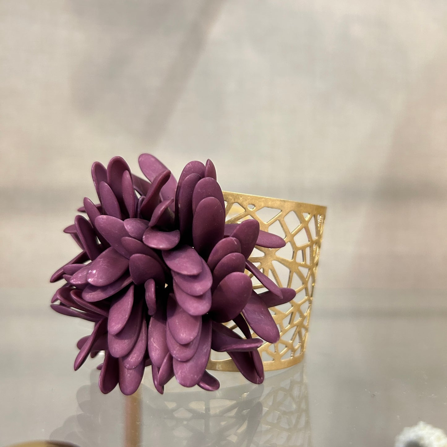 Pulsera circullo de pétalos