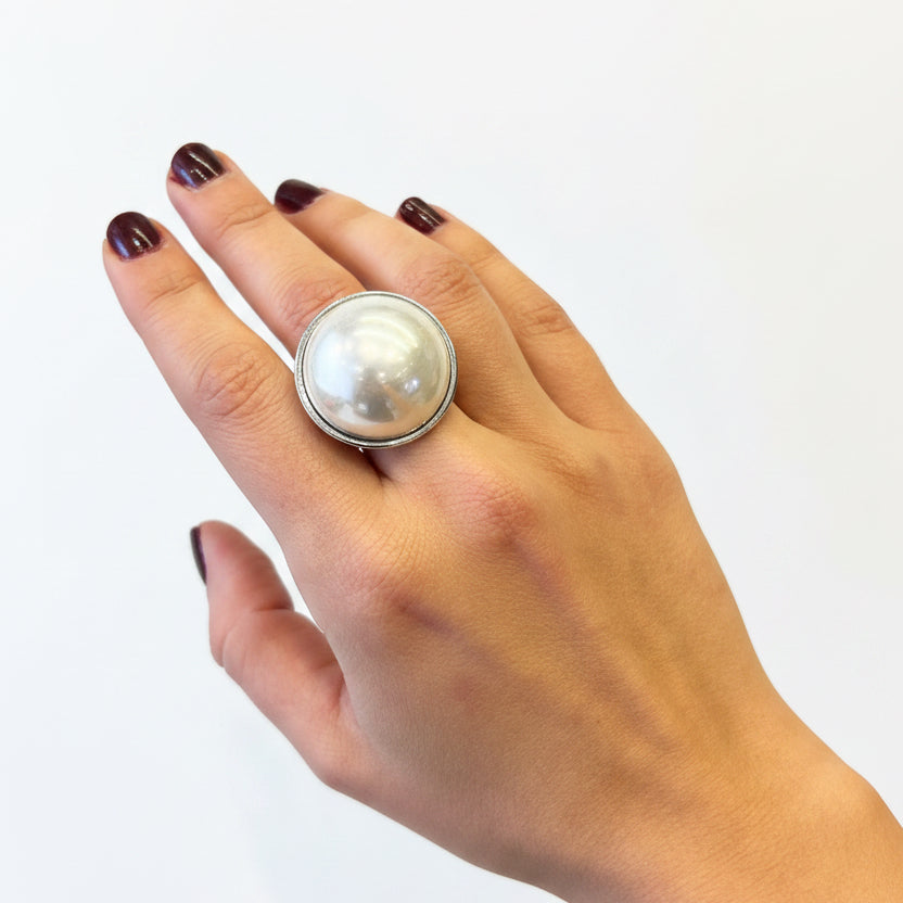 Anillo media perla