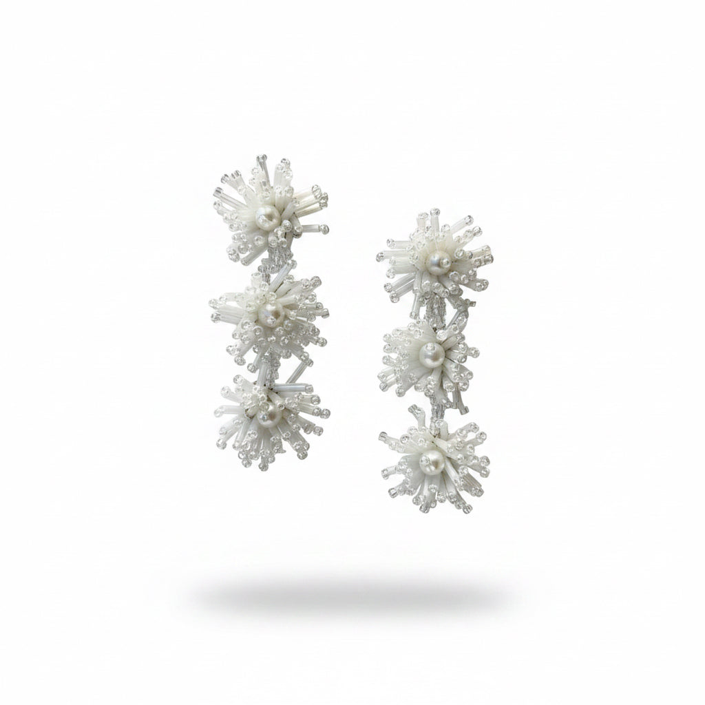 aros blancos de mostacillas 