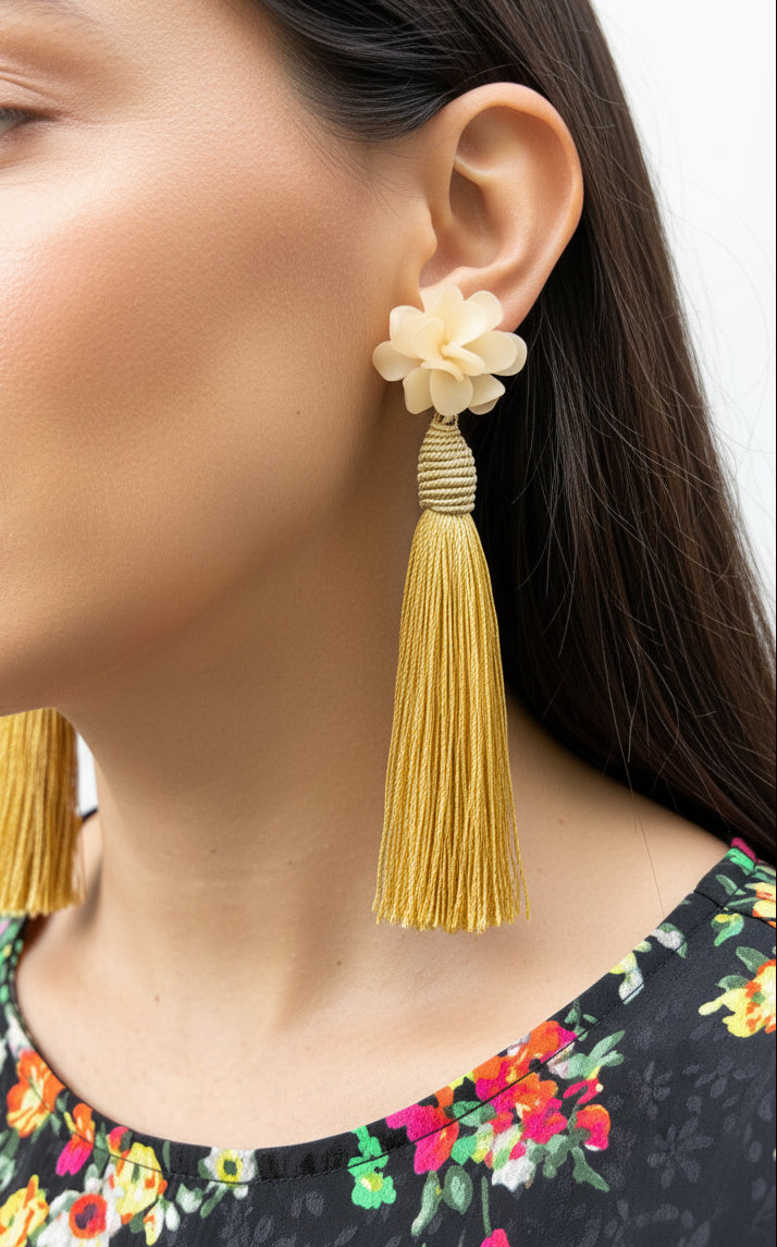 Aros flor opaca con fleco