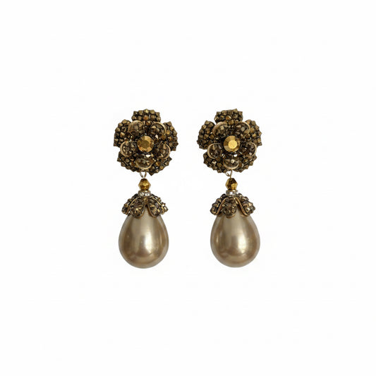Aros flor con gota dorado