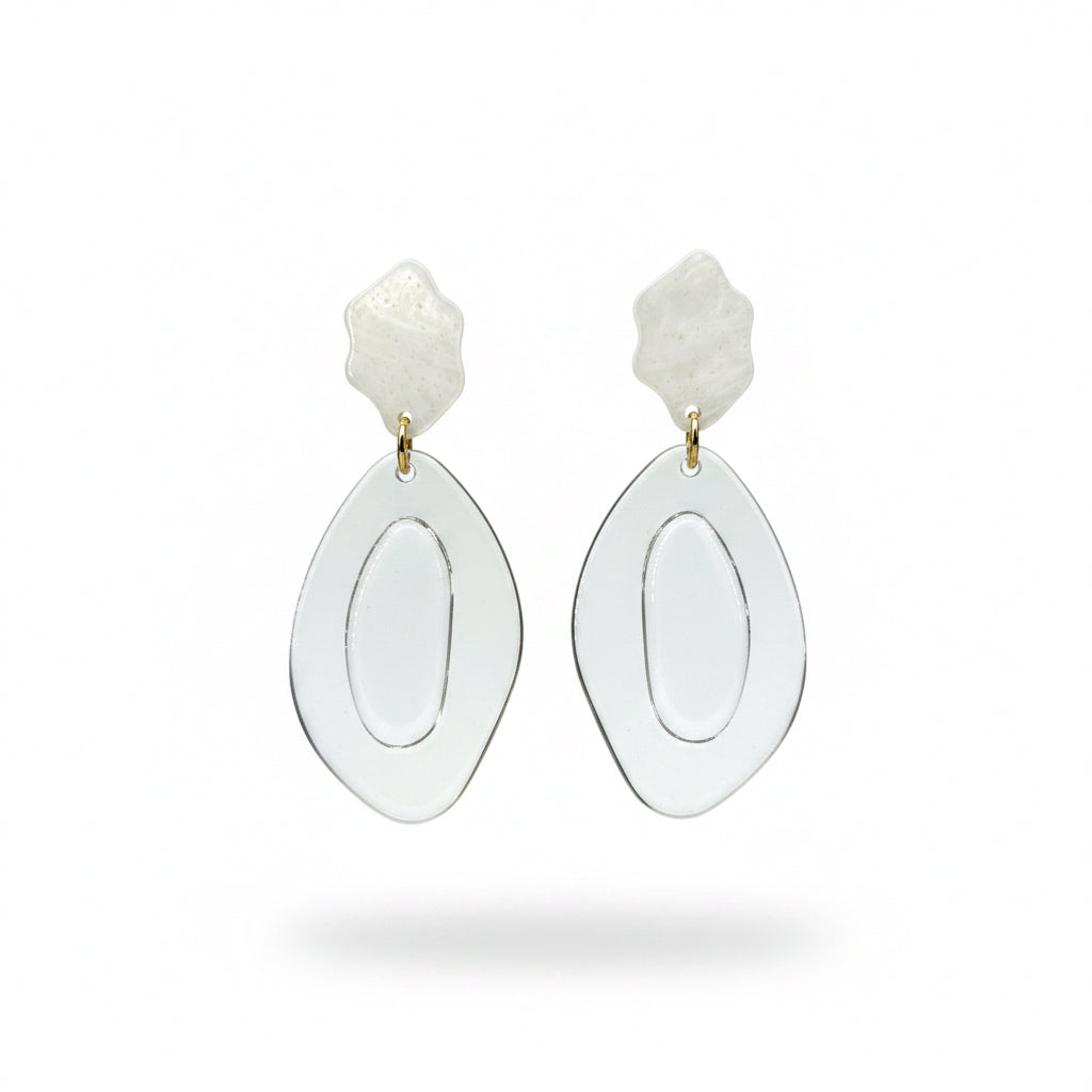 Aros blancos y transparentes