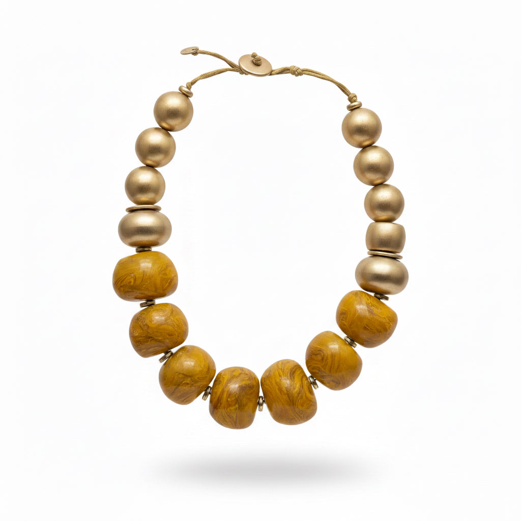collar de resina color mostaza 