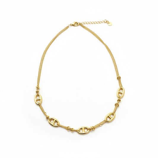 Collar doble cadena con trabas