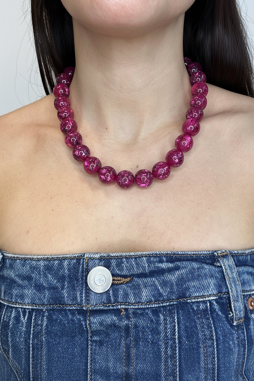 Collar esferas fucsia pequeñas