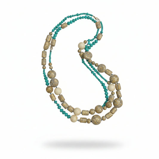 Collar de resina y cristal