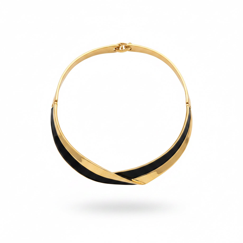 Collar dorado y negro rigido