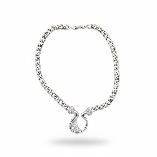 collar plateado 