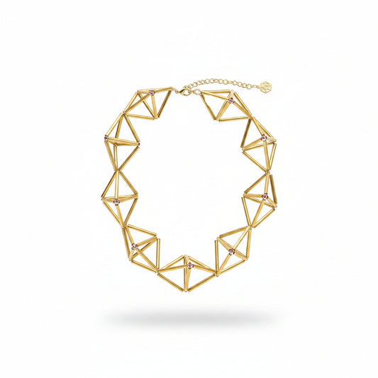 Collar rombos con volumen