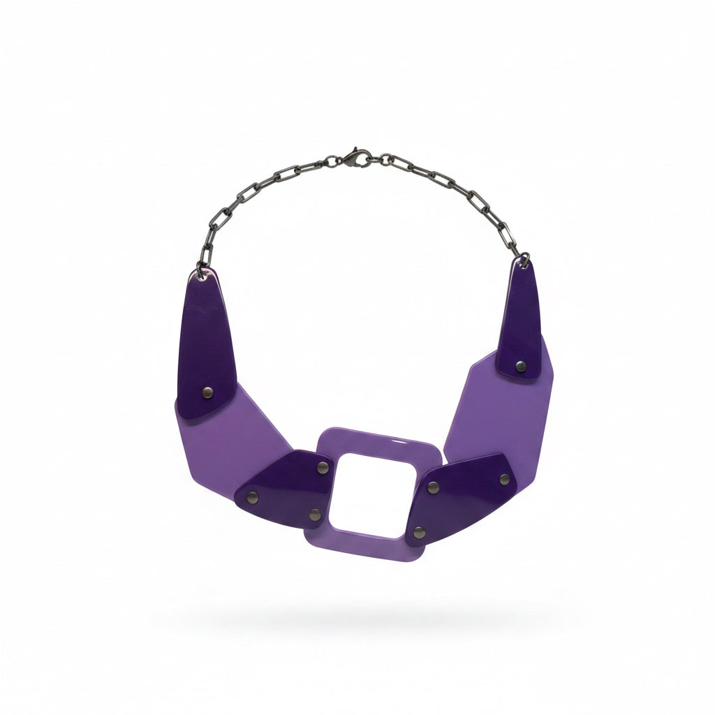 Collar resina violeta
