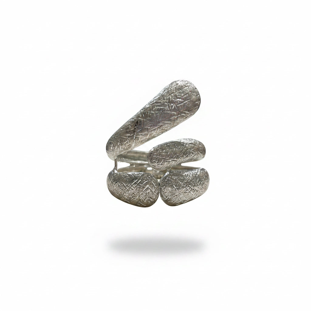 Pulsera plateada opaca