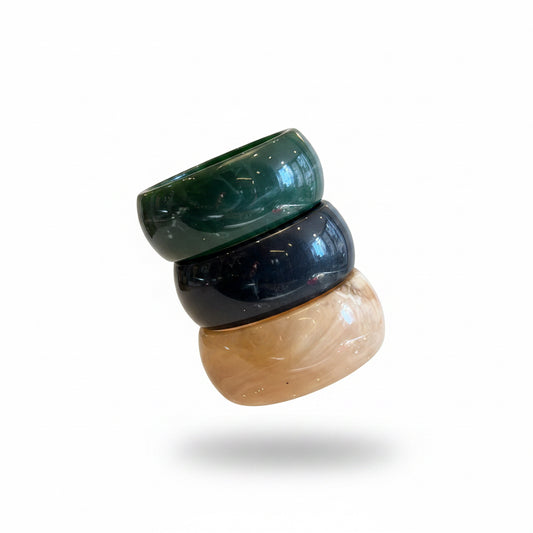 Pulsera de resina marmolada ancha